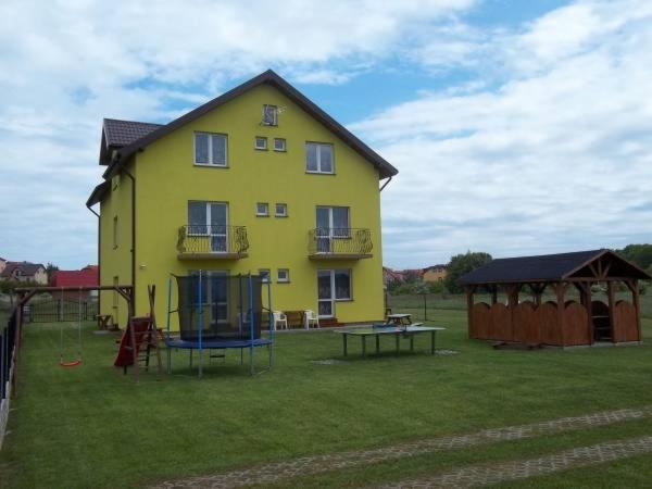 Pokoje Goscinne Morska 32 Jaroslawiec Bagian luar foto